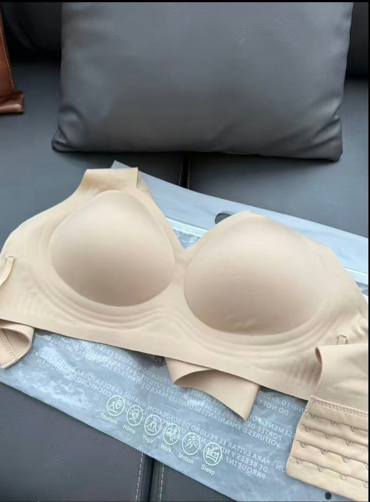 Review by Daniela